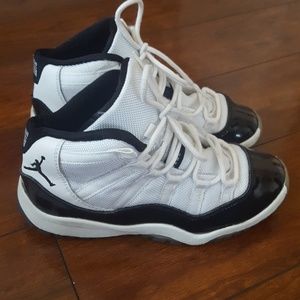 Jordan 11s
